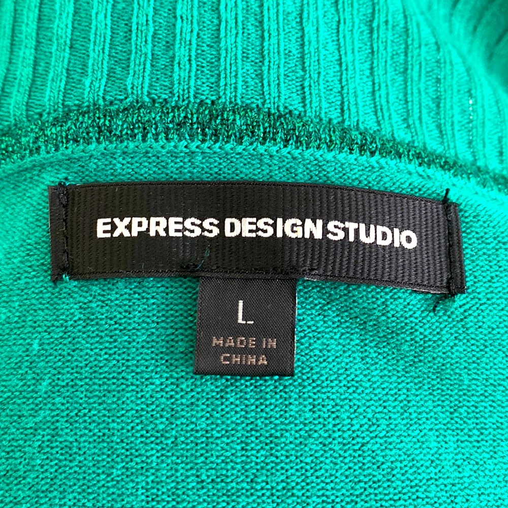 EXPRESS DESIGN STUDIO Green V-Neck Sweater L - Picture 5 of 7